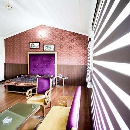 Tehri Club And Resort Chamba  Exterior photo